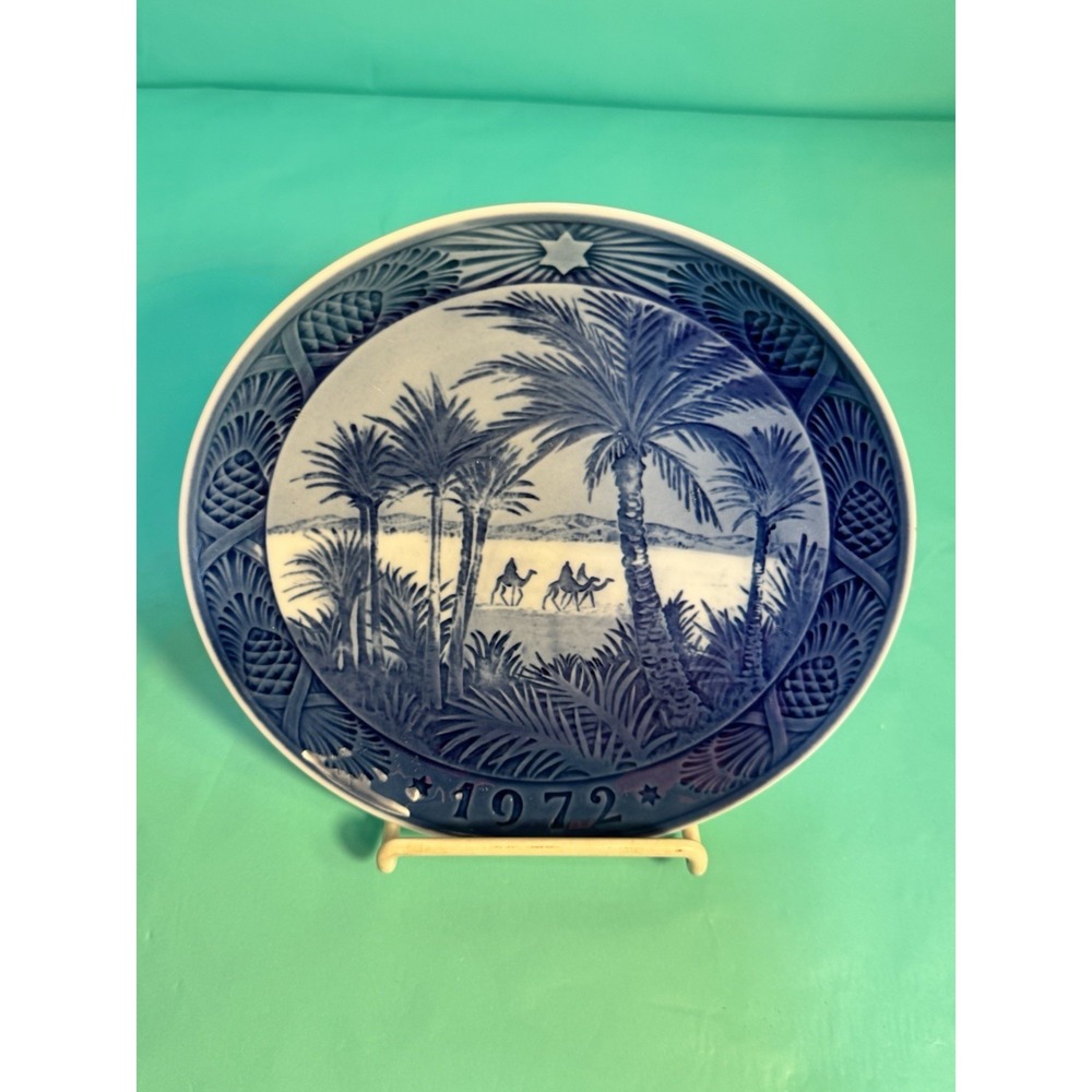 In The Desert Royal Copenhagen Porcelain Plate Denmark 1972 Blue White
